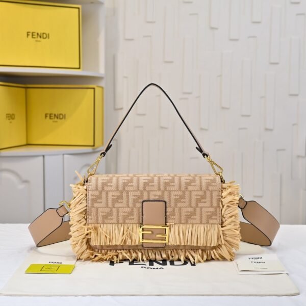 Fendi Mamma Baguette Shoulder Bag