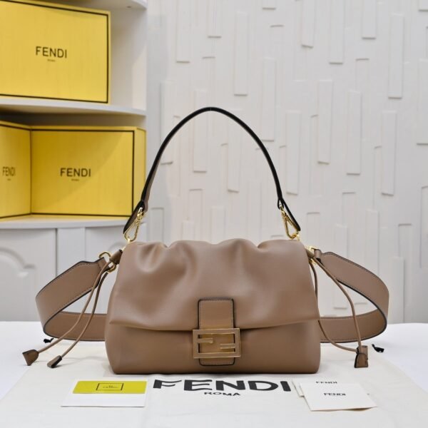 Fendi Mamma Baguette Shoulder Bag
