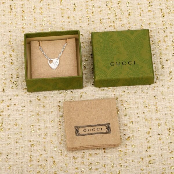 Gucci Trademark Heart Pendant Necklace