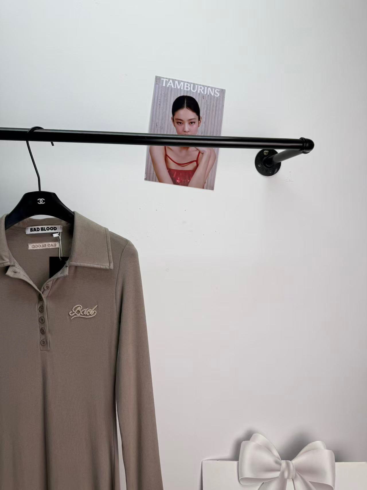 06-137.jpg