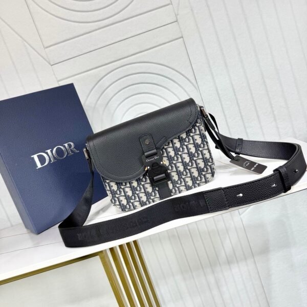 Dior Oblique Saddle Flap Messenger Bag
