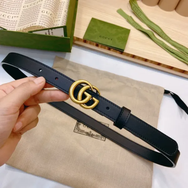 Gucci Leather GG Buckle Belt