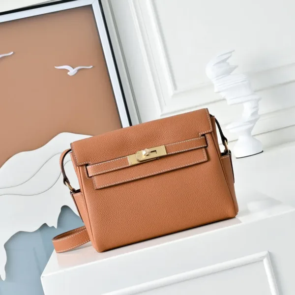 Hermes Togo Kelly Messenger Bag