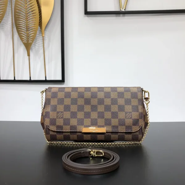 Louis Vuitton Damier Ebene Pochette Favorite