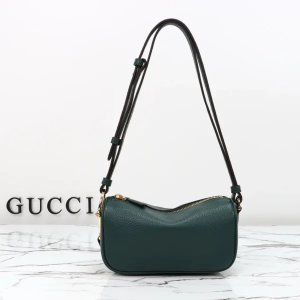 Gucci Grained Leather Shoulder Bag