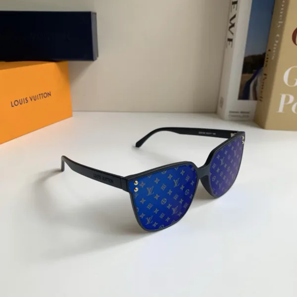 Louis Vuitton Square Sunglasses